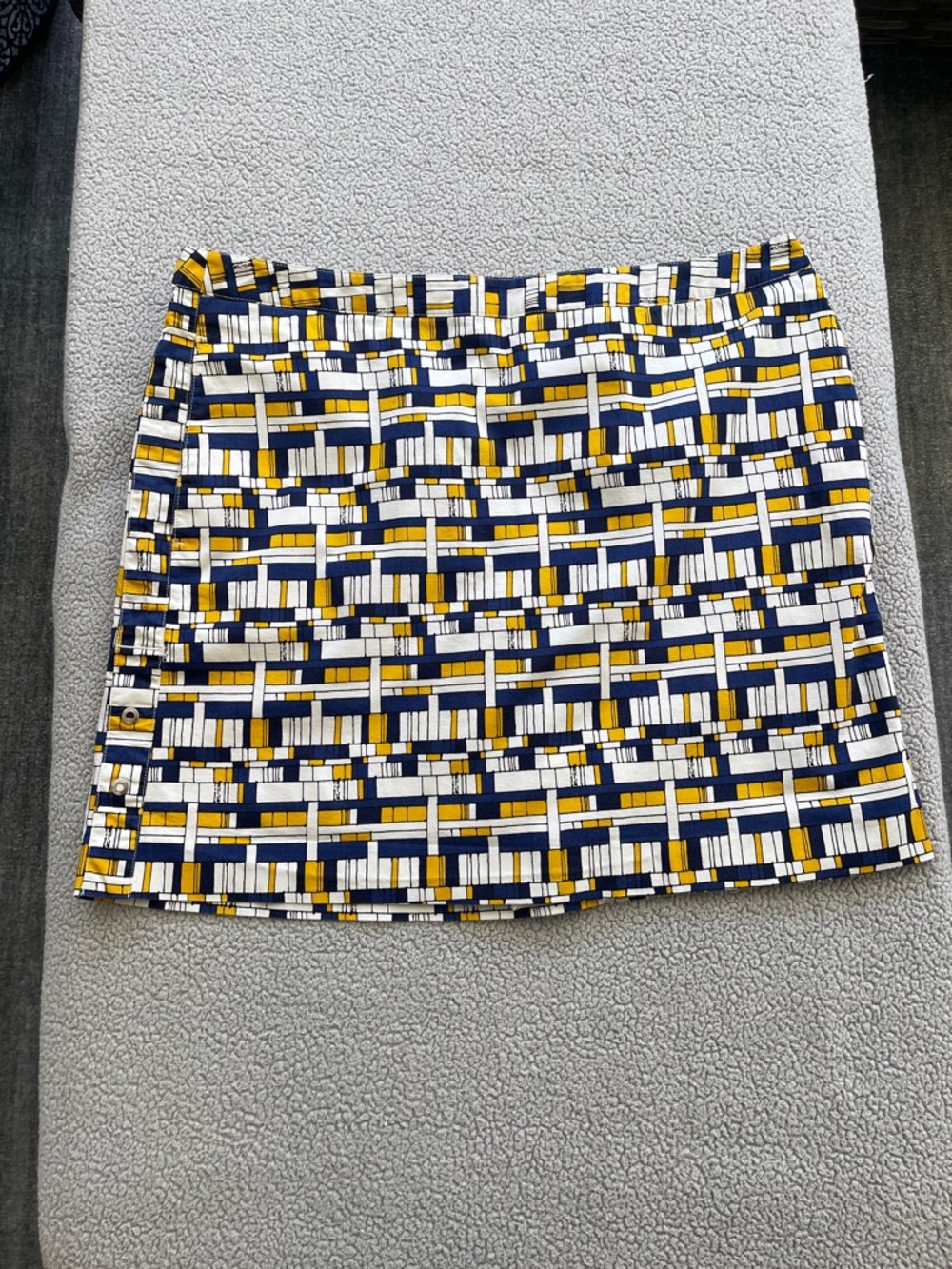 Lizgolf Navy White and Yellow Geometric Skort Size 14